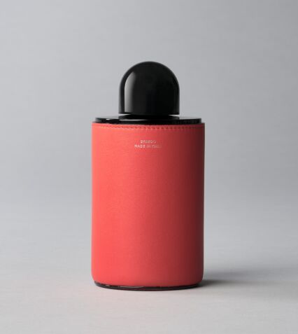 Room spray holder 250ml in Bright red leather
